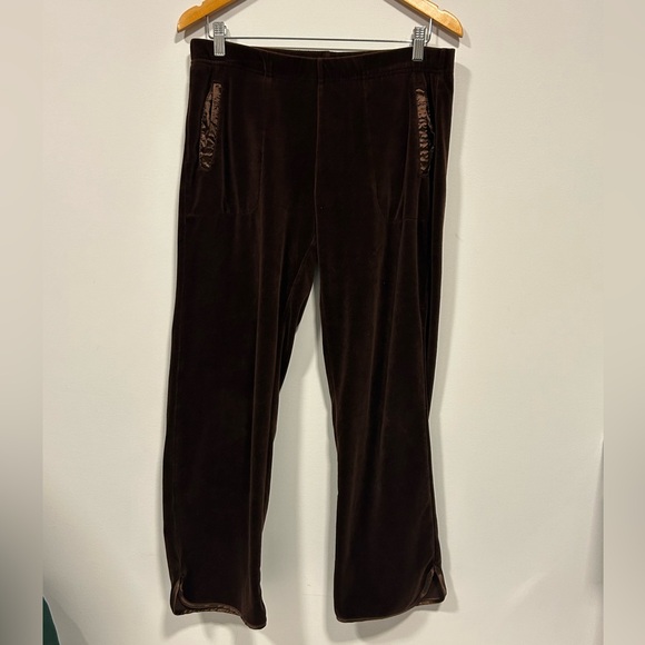 Liz Claiborne velour track suit - Picture 4 of 4